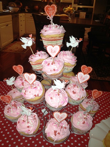 Valentine cupcakes are a great way to make Valentine's Day special for your family and friends!